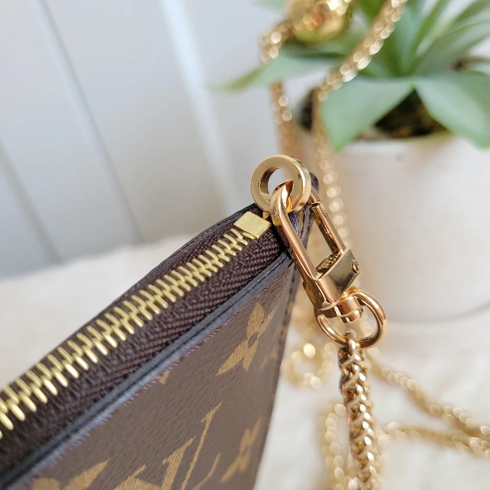 Louis Vuitton Neverfull Clutch Wristlet Crossbody - Monogram